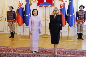 H.E. Mrs. Vilawan Mangklatanakul presented the Letters of Credence to  the President of the Republic of Slovakia